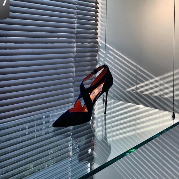 Walter De Silva blue velvet pump. Sz.8 - Picture 1 of 8